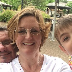 Meet your Posher, Dawn weathers
